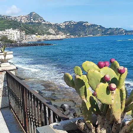 شقة A Casa Dei Nonni جيارديني ناكسوس